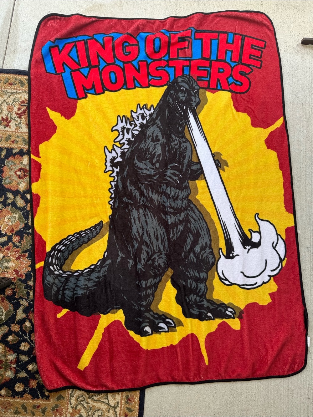 Godzilla King Of Monsters Fleece Throw Blanket Red Small Tear Movie 60x45”